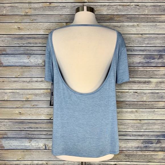 NWT EVCR Foil Skull Crop Tee, Sz Sm - Picture 3 of 10